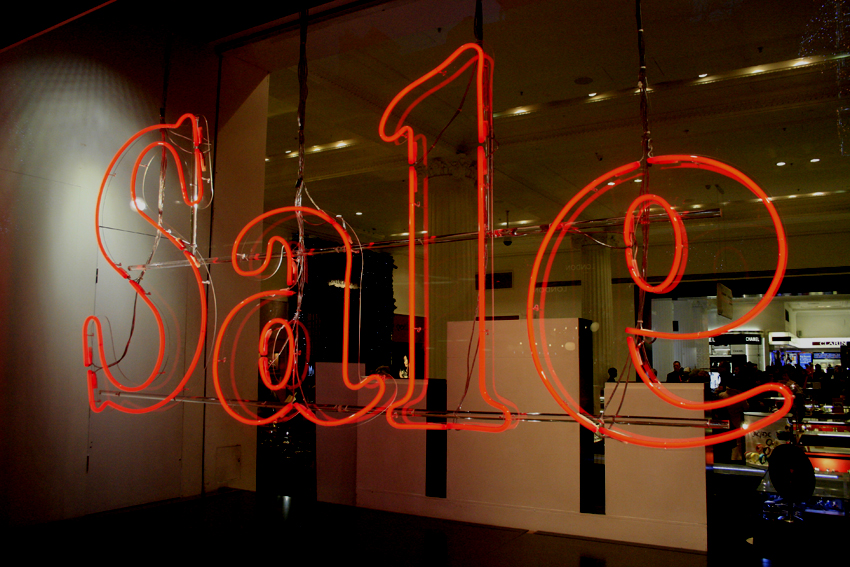 retail sale window display