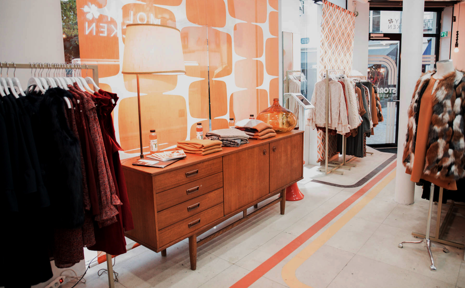 The Molly Bracken Pop Up Store An Unparalleled Parisian Experience